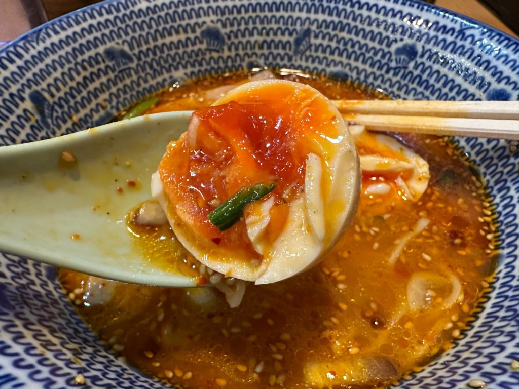 大森駅北口直結『中華そば円月』辛味噌特製らーめん実食レビュー|ハマグリ出汁と辛味噌が絡む一杯