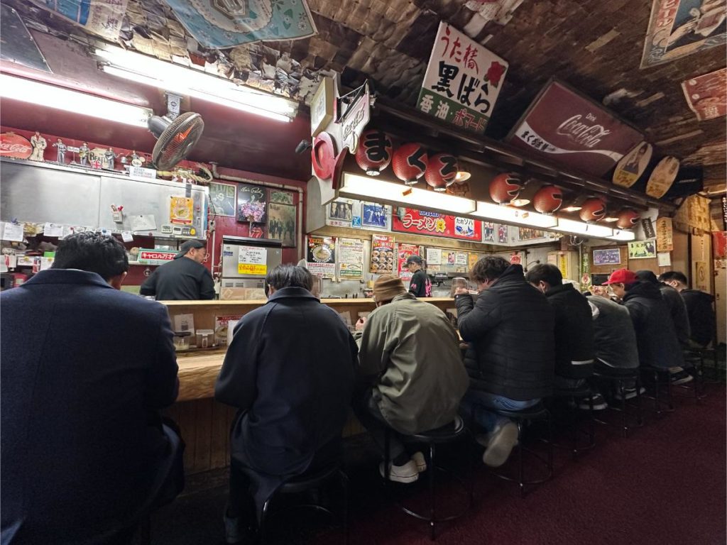 まぐろ出汁の旨味が染みる絶品醤油ラーメン！板橋本町「元祖まぐろラーメン本店」実食レビュー
